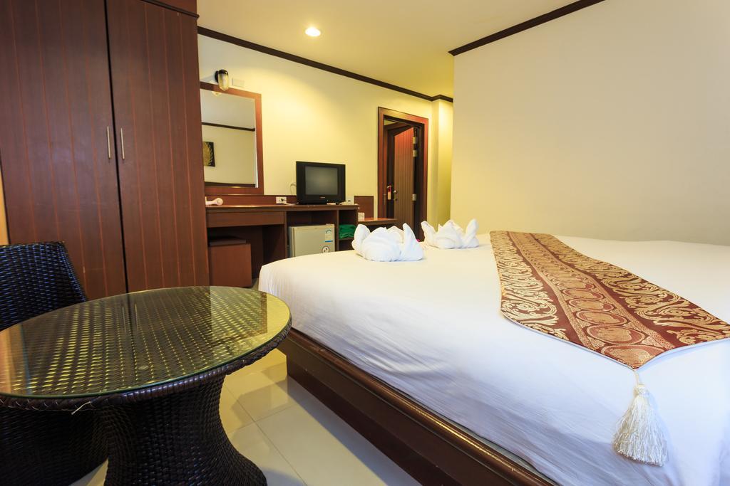 Sharaya Residence Patong Zewnętrze zdjęcie